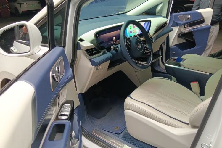 Used Buick Century 2023 2.0T Seven-Seater Yinshi Edition Driver Seat