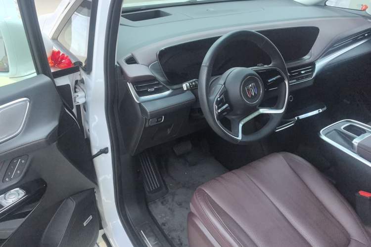 Used Buick Century 2023 2.0T Six-Seater Yinshi Edition Driver Seat