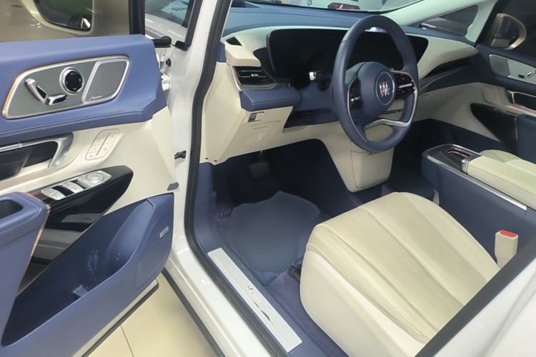 Used Buick Century 2023 2.0T Six-Seater Yinshi Edition Driver Seat