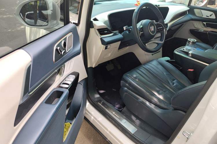 Used Buick Century 2023 2.0T Four-Seat Elegance Edition Driver Seat