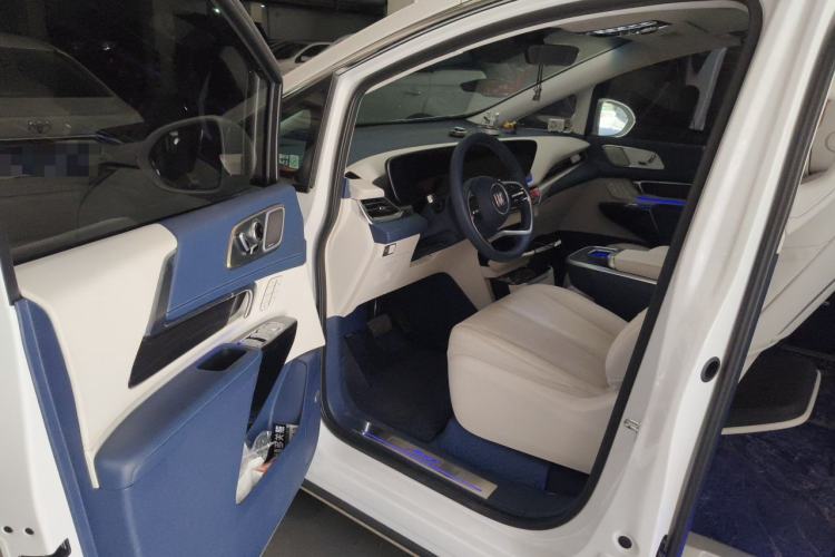 Used Buick Century 2023 2.0T Seven-Seater Yinshi Edition Driver Seat