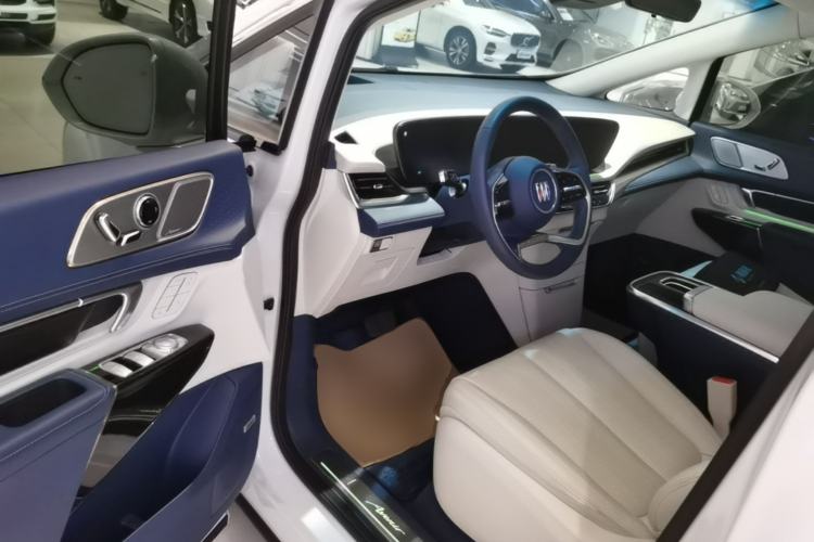 Used Buick Century 2023 2.0T Six-Seater Yinshi Edition Driver Seat