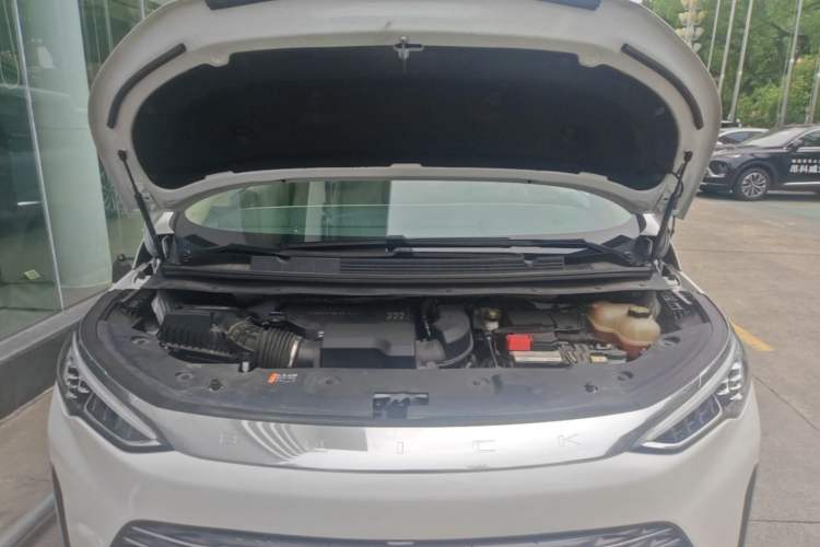 Used Buick Century 2023 2.0T Seven-Seater Deluxe Edition Engine Bay