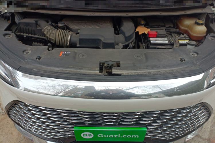 Used Buick Century 2023 2.0T Six-Seater Yinshi Edition Engine Bay
