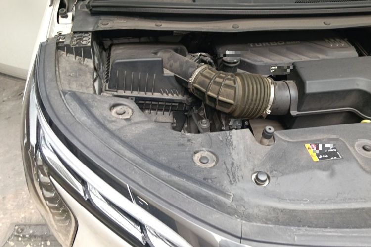 Used Buick Century 2023 2.0T Seven-Seater Yinshi Edition Engine Bay Right