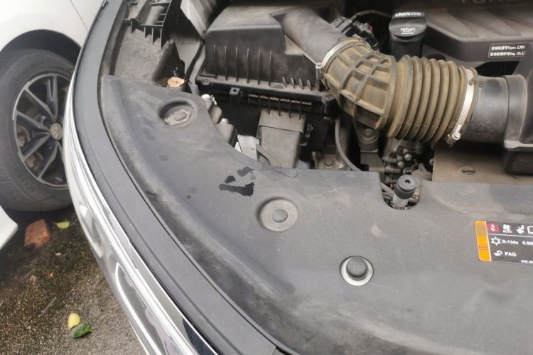 Used Buick Century 2023 2.0T Seven-Seater Deluxe Edition Engine Bay Right