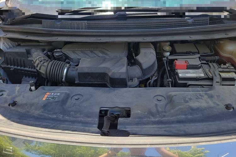 Used Buick Century 2023 2.0T Seven-Seater Deluxe Edition Engine Bay