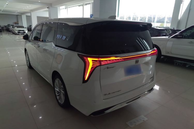 Used Buick Century 2023 2.0T Six-Seater Yinshi Edition Exterior 2
