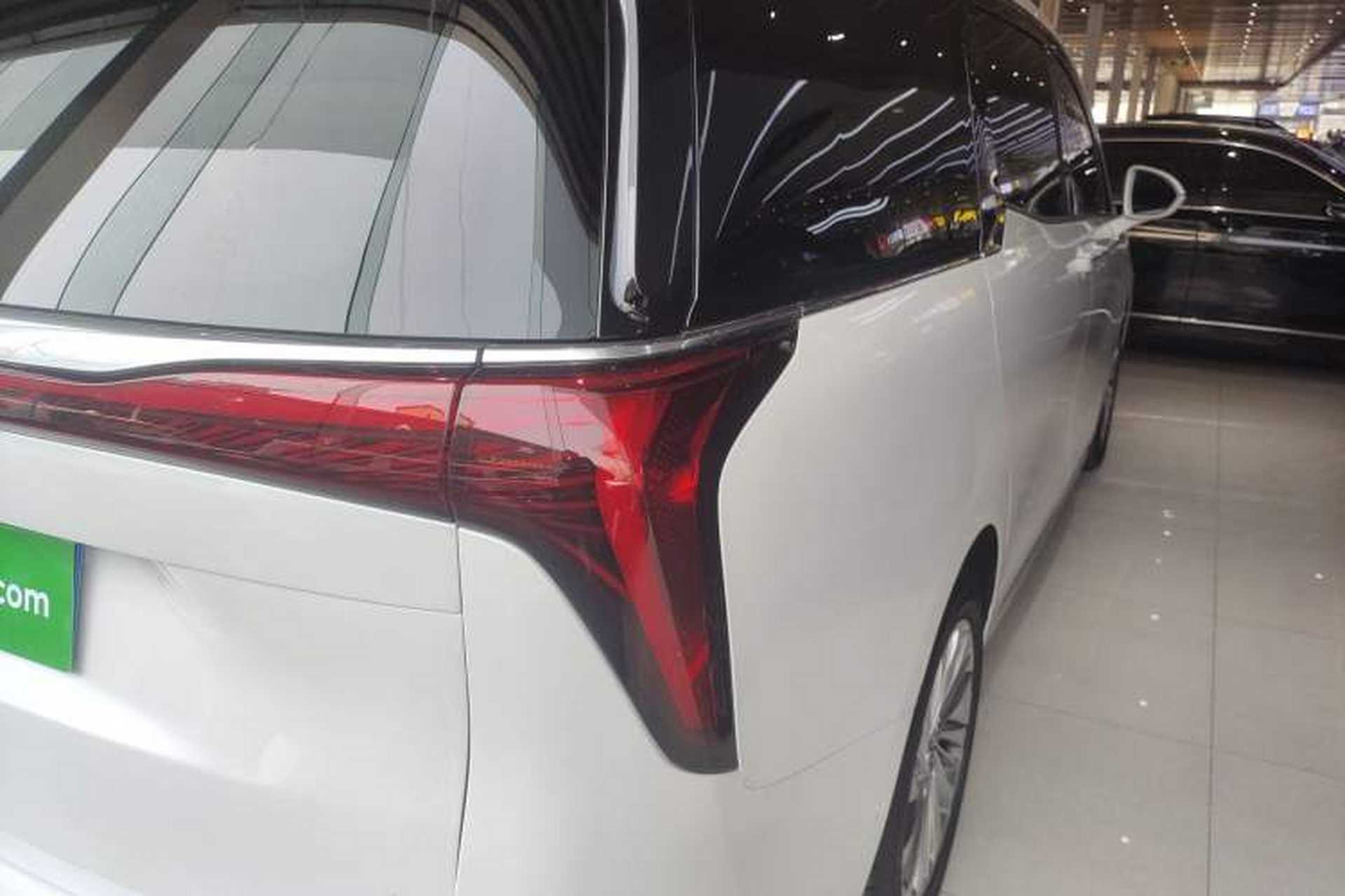 Used Buick Century 2023 2.0T Six-Seater Yinshi Edition Exterior 3