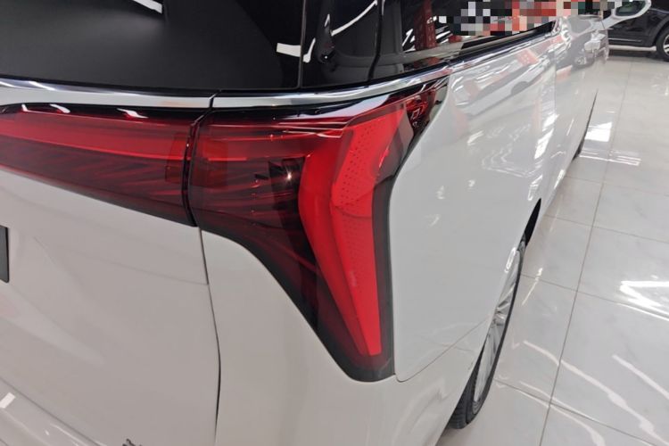 Used Buick Century 2023 2.0T Six-Seater Yinshi Edition Exterior 3