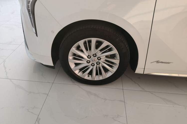 Used Buick Century 2023 2.0T Six-Seater Yinshi Edition Exterior 4