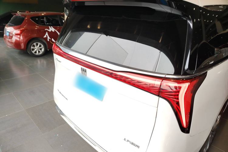 Used Buick Century 2023 2.0T Six-Seater Yinshi Edition Exterior 4