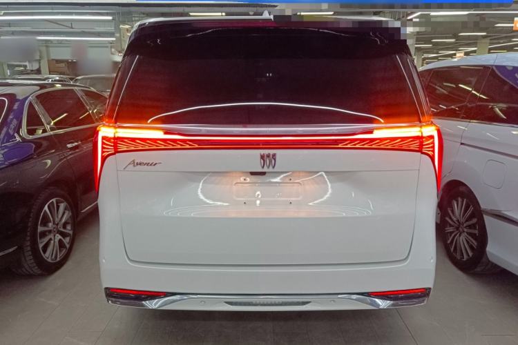 Used Buick Century 2023 2.0T Six-Seater Yinshi Edition Exterior 4