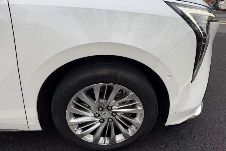 Used Buick Century 2023 2.0T Six-Seater Yinshi Edition Exterior 5