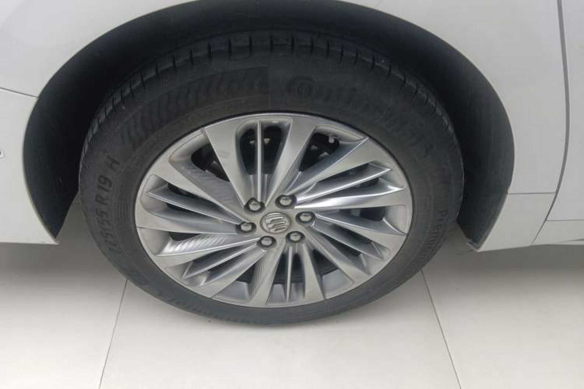 Used Buick Century 2023 2.0T Six-Seater Yinshi Edition Exterior 5