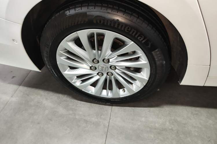 Used Buick Century 2023 2.0T Seven-Seater Yinshi Edition Exterior 5