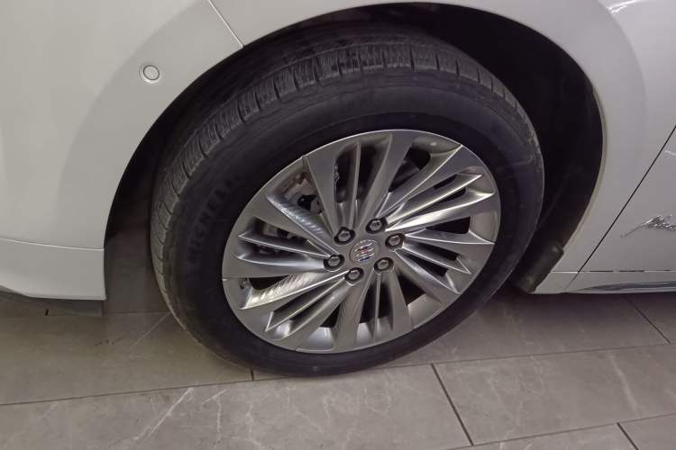 Used Buick Century 2023 2.0T Six-Seater Yinshi Edition Exterior 7