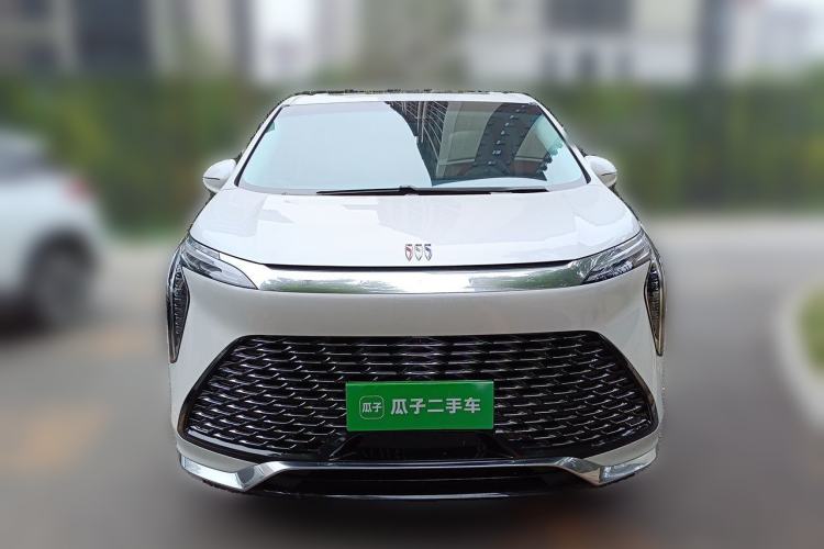 Used Buick Century 2023 2.0T Six-Seater Yinshi Edition Front
