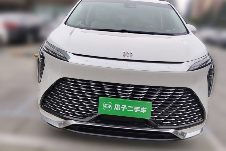 Used Buick Century 2023 2.0T Six-Seater Yinshi Edition Front
