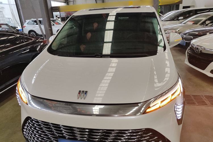 Used Buick Century 2023 2.0T Six-Seater Yinshi Edition Front