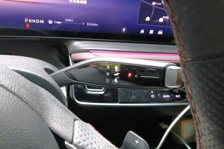 Used Buick Century 2023 2.0T Seven-Seater Yinshi Edition Gear Lever