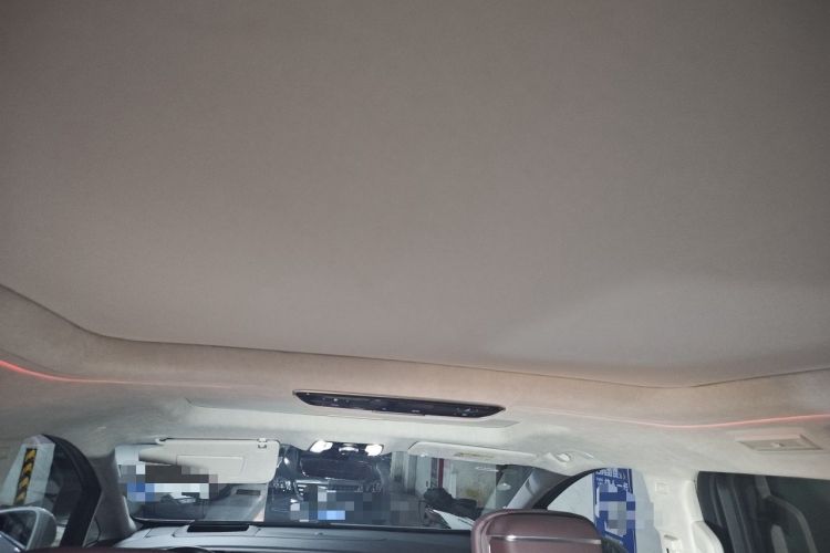 Used Buick Century 2023 2.0T Six-Seater Yinshi Edition Headliner