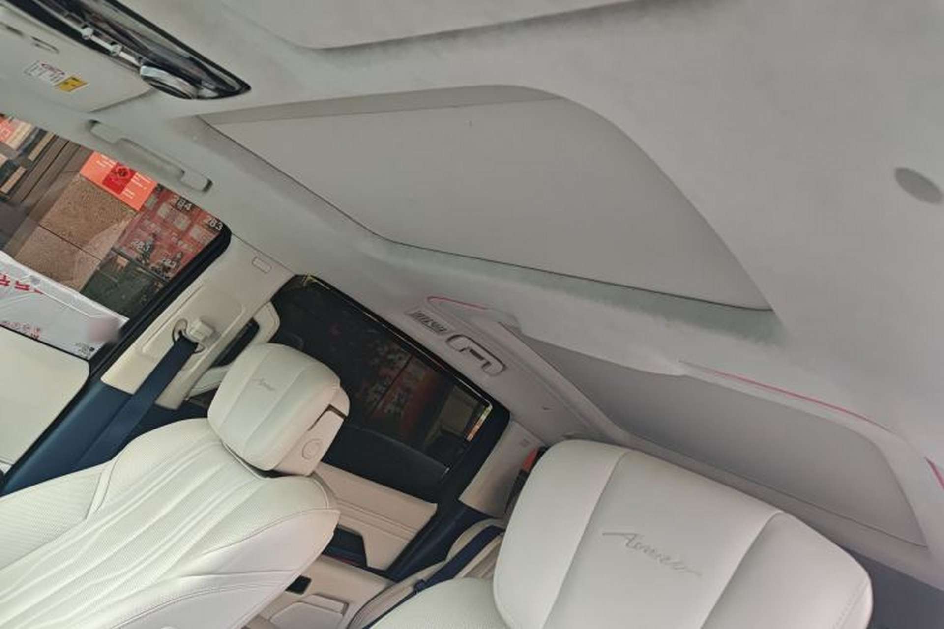 Used Buick Century 2023 2.0T Seven-Seater Yinshi Edition Headliner