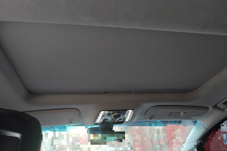 Used Buick Century 2023 2.0T Six-Seater Yinshi Edition Headliner