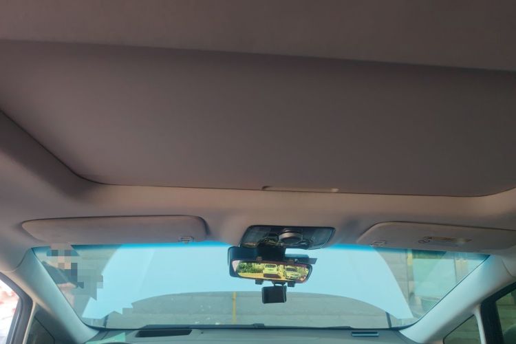 Used Buick Century 2023 2.0T Six-Seater Yinshi Edition Headliner
