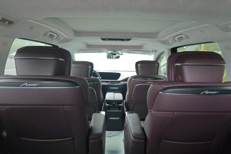 Used Buick Century 2023 2.0T Seven-Seater Yinshi Edition Headliner