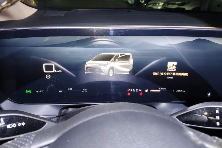 Used Buick Century 2023 2.0T Seven-Seater Deluxe Edition Instrument Cluster