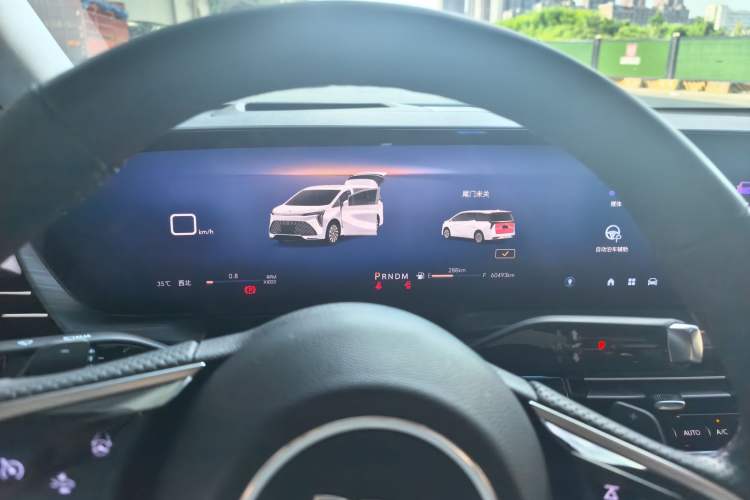 Used Buick Century 2023 2.0T Seven-Seater Yinshi Edition Instrument Cluster