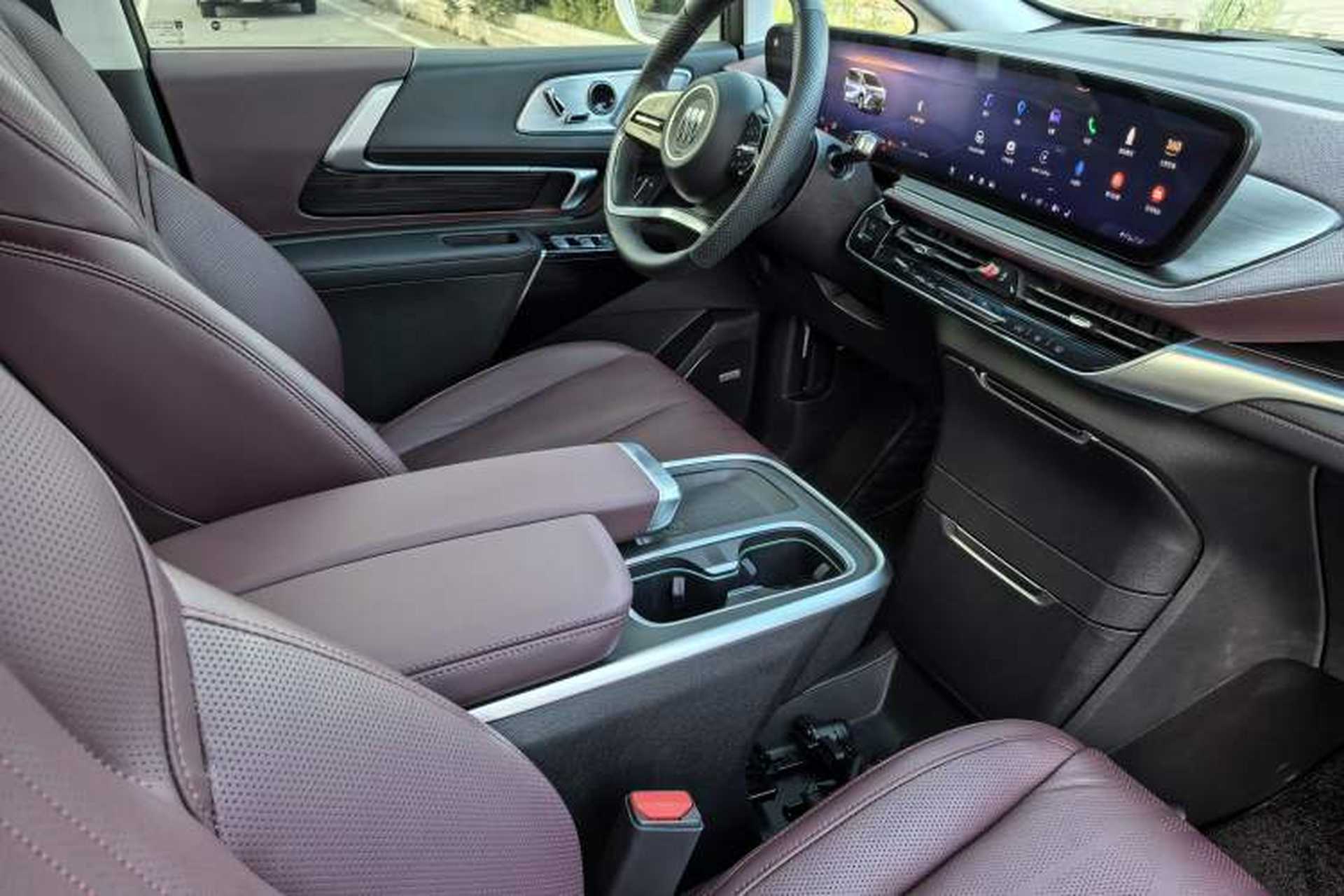 Used Buick Century 2023 2.0T Six-Seater Yinshi Edition Interior 11
