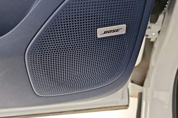 Used Buick Century 2023 2.0T Six-Seater Yinshi Edition Interior 15