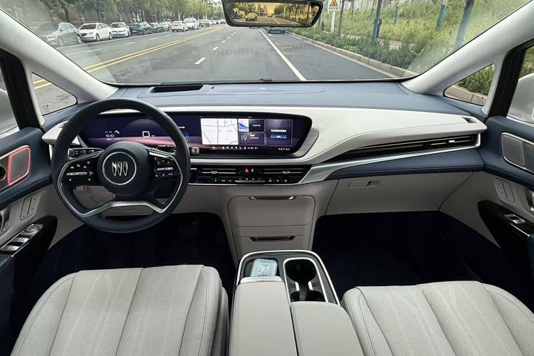 Used Buick Century 2023 2.0T Six-Seater Yinshi Edition Interior 2