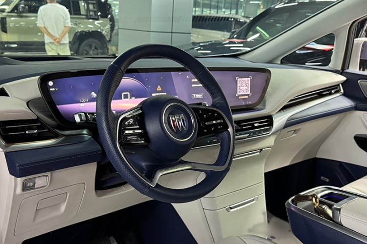 Used Buick Century 2023 2.0T Seven-Seater Yinshi Edition Interior 2
