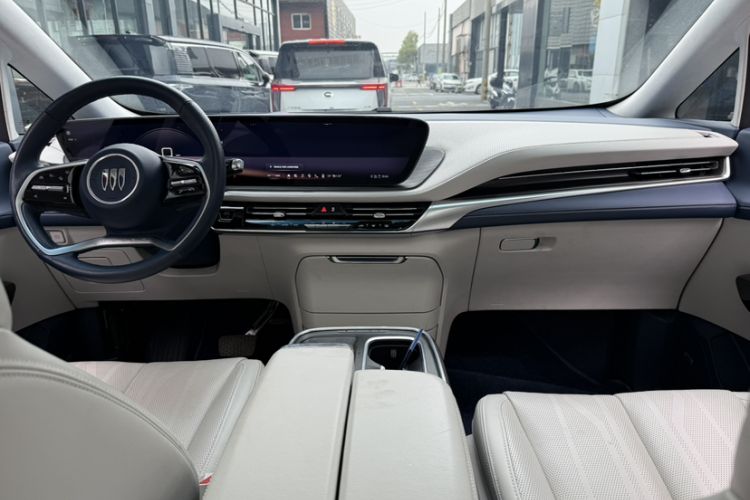 Used Buick Century 2023 2.0T Six-Seater Yinshi Edition Interior 3