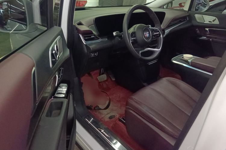 Used Buick Century 2023 2.0T Six-Seater Yinshi Edition Interior 3