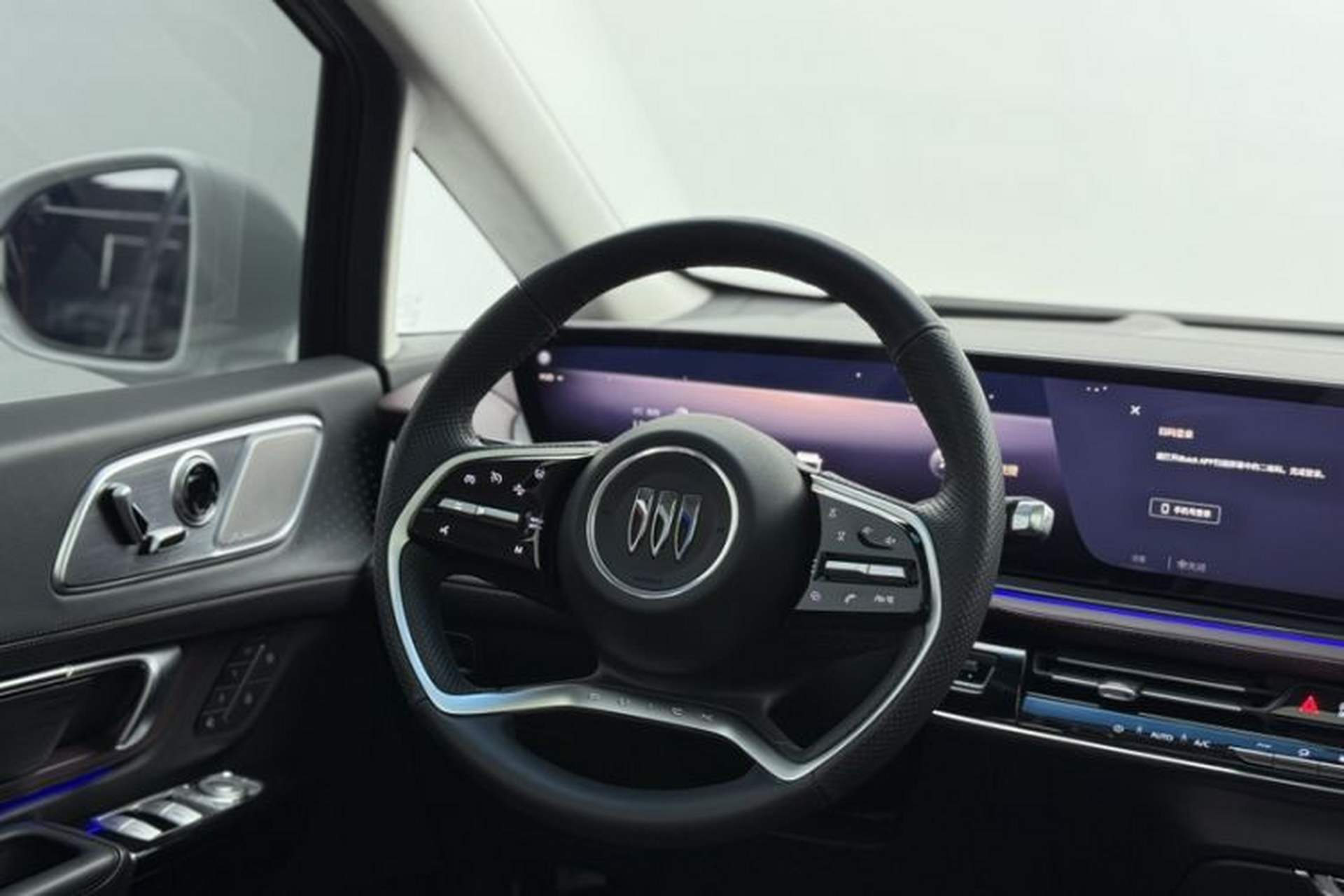 Used Buick Century 2023 2.0T Six-Seater Yinshi Edition Interior 4