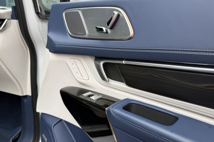 Used Buick Century 2023 2.0T Six-Seater Yinshi Edition Interior 5