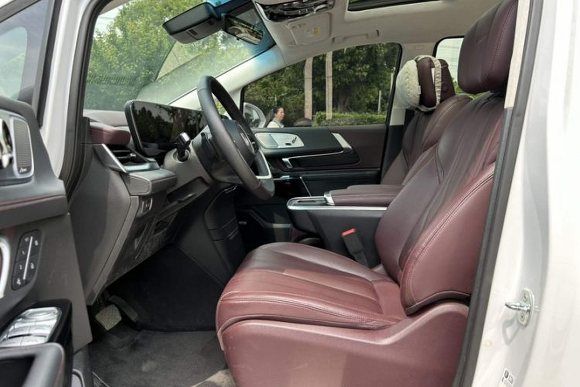 Used Buick Century 2023 2.0T Six-Seater Yinshi Edition Interior 8