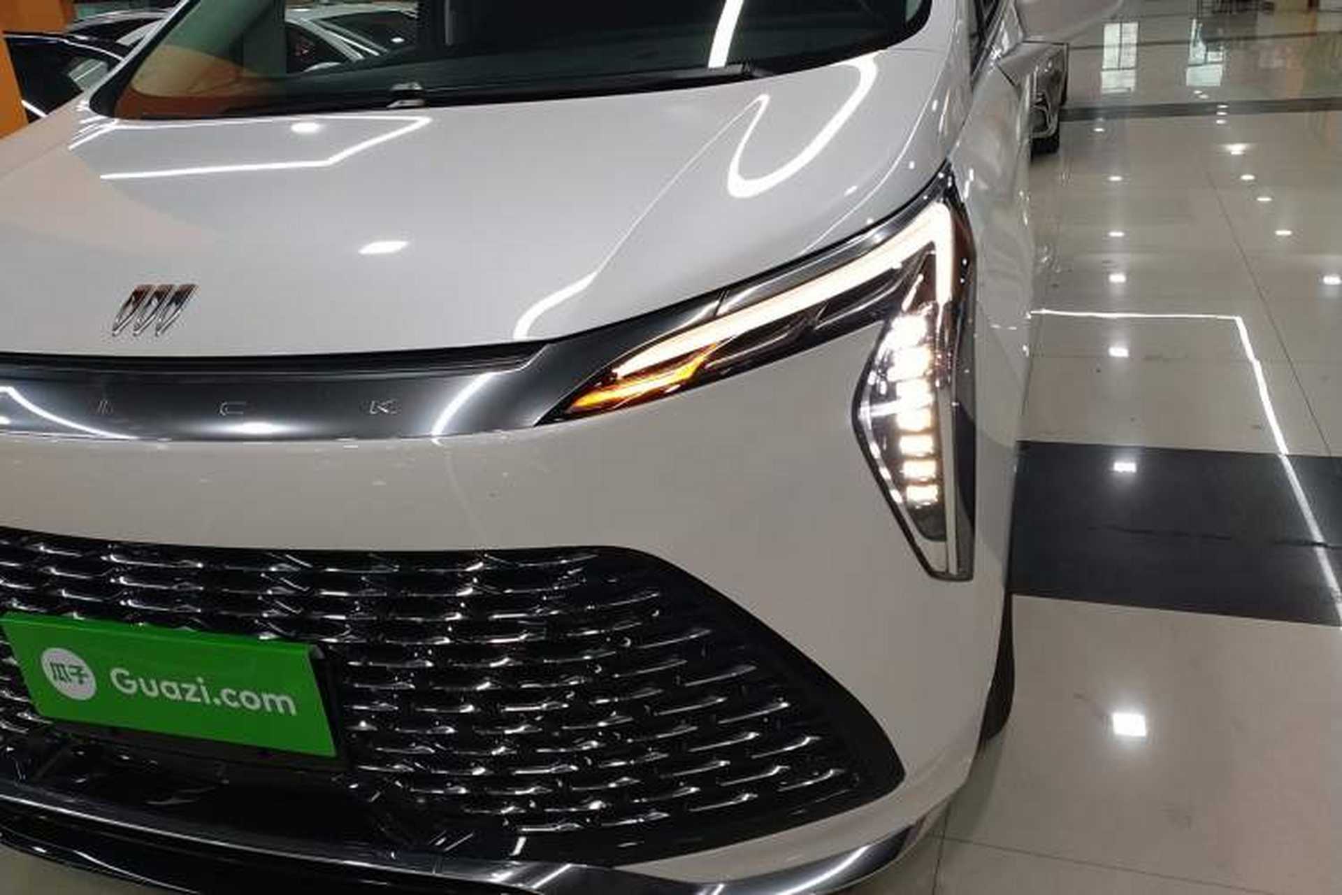 Used Buick Century 2023 2.0T Six-Seater Yinshi Edition Left Front Headlight