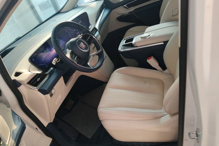 Used Buick Century 2023 2.0T Six-Seater Yinshi Edition Left Front Seat
