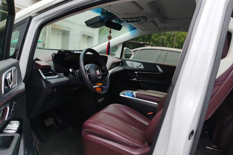 Used Buick Century 2023 2.0T Six-Seater Yinshi Edition Left Front Seat
