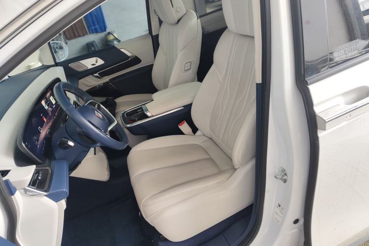 Used Buick Century 2023 2.0T Six-Seater Yinshi Edition Left Front Seat