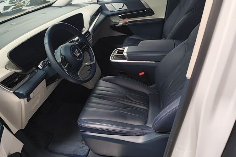Used Buick Century 2023 2.0T Four-Seat Private Edition Left Front Seat