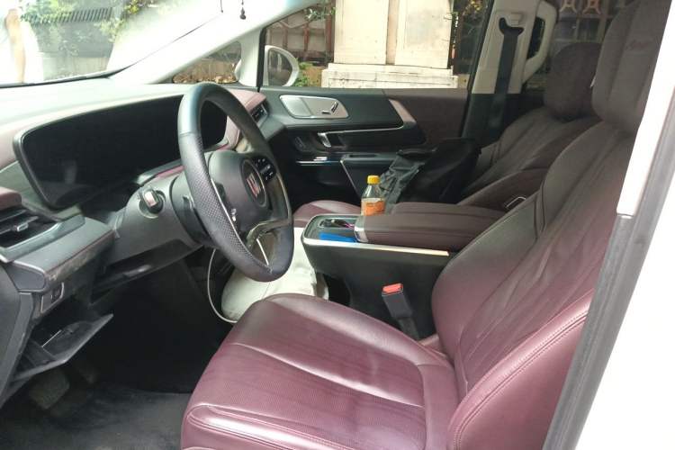 Used Buick Century 2023 2.0T Seven-Seater Yinshi Edition Left Front Seat