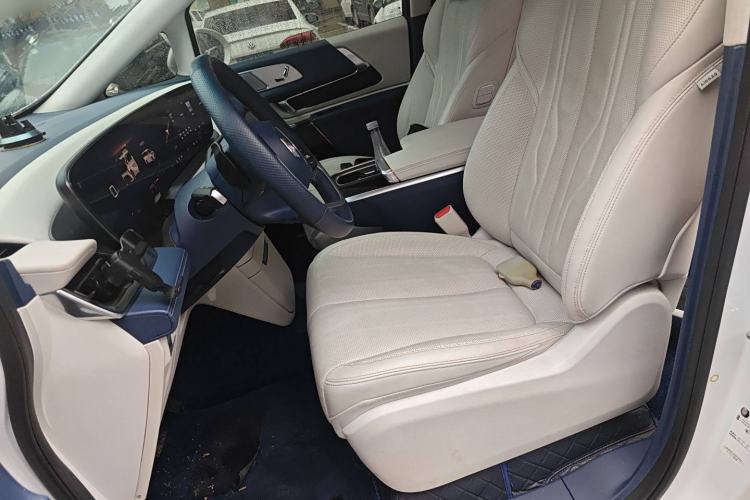 Used Buick Century 2023 2.0T Six-Seater Yinshi Edition Left Front Seat