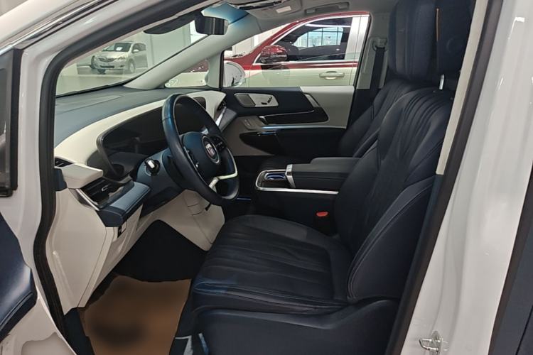 Used Buick Century 2023 2.0T Four-Seat Private Edition Left Front Seat