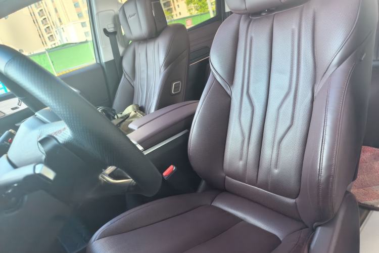 Used Buick Century 2023 2.0T Seven-Seater Yinshi Edition Left Front Seat